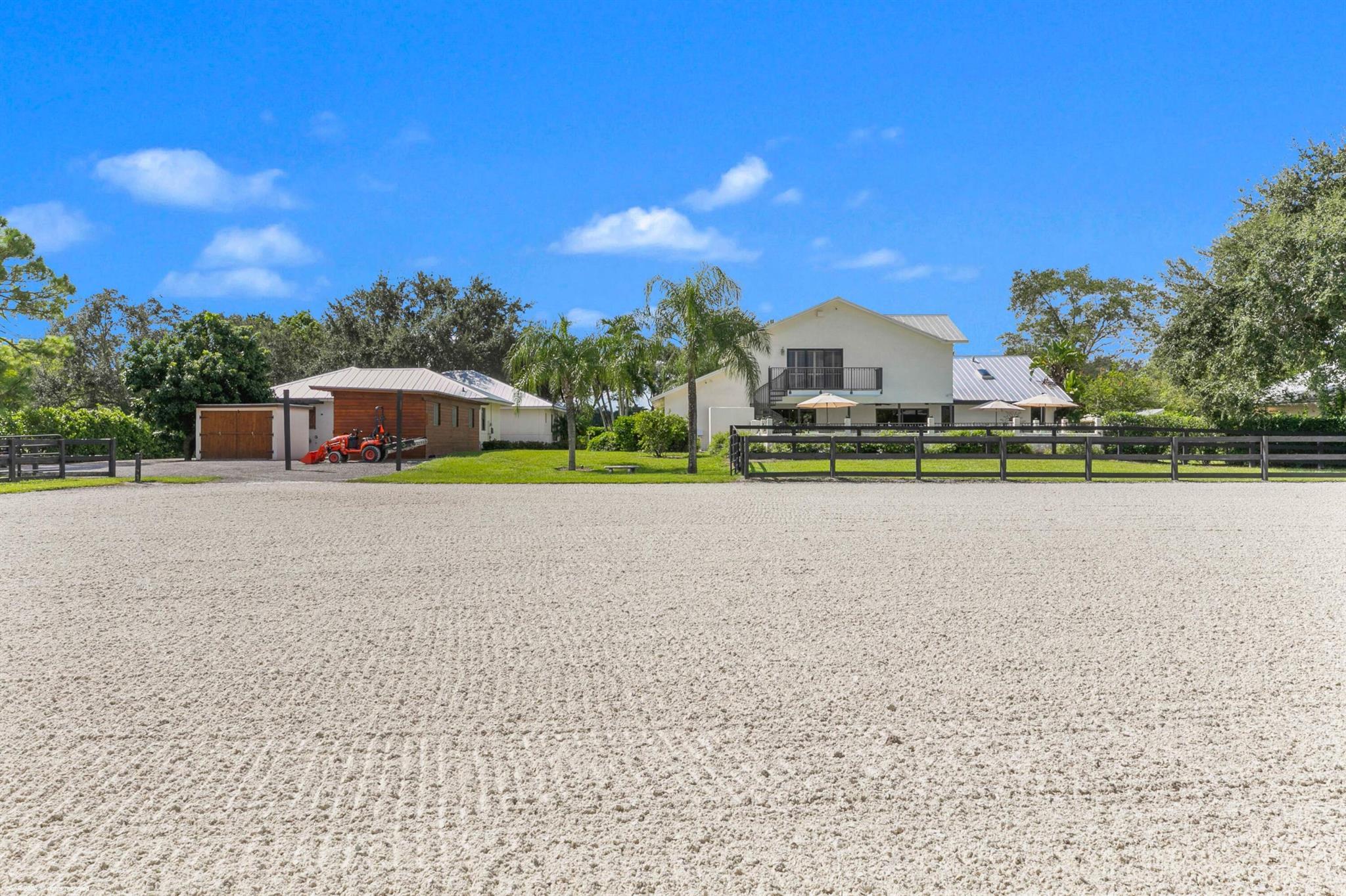 14965 Oatland Court Barn, Wellington, FL, 33414/$117,000 4 14965 Oatland Court Barn