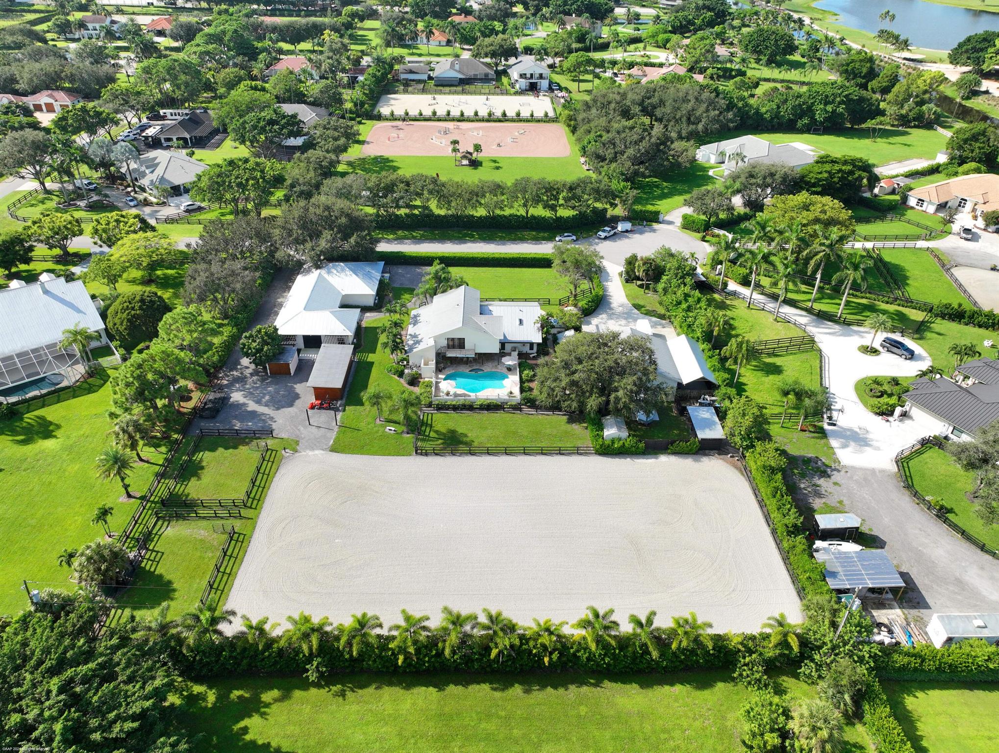 14965 Oatland Court Barn, Wellington, FL, 33414/$117,000 3 14965 Oatland Court Barn