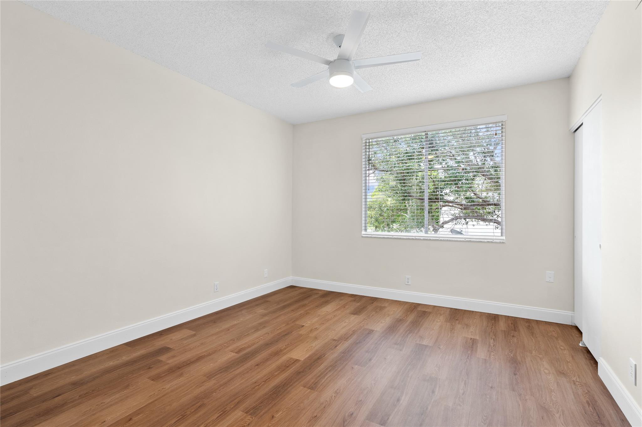 Sanibel - Residential