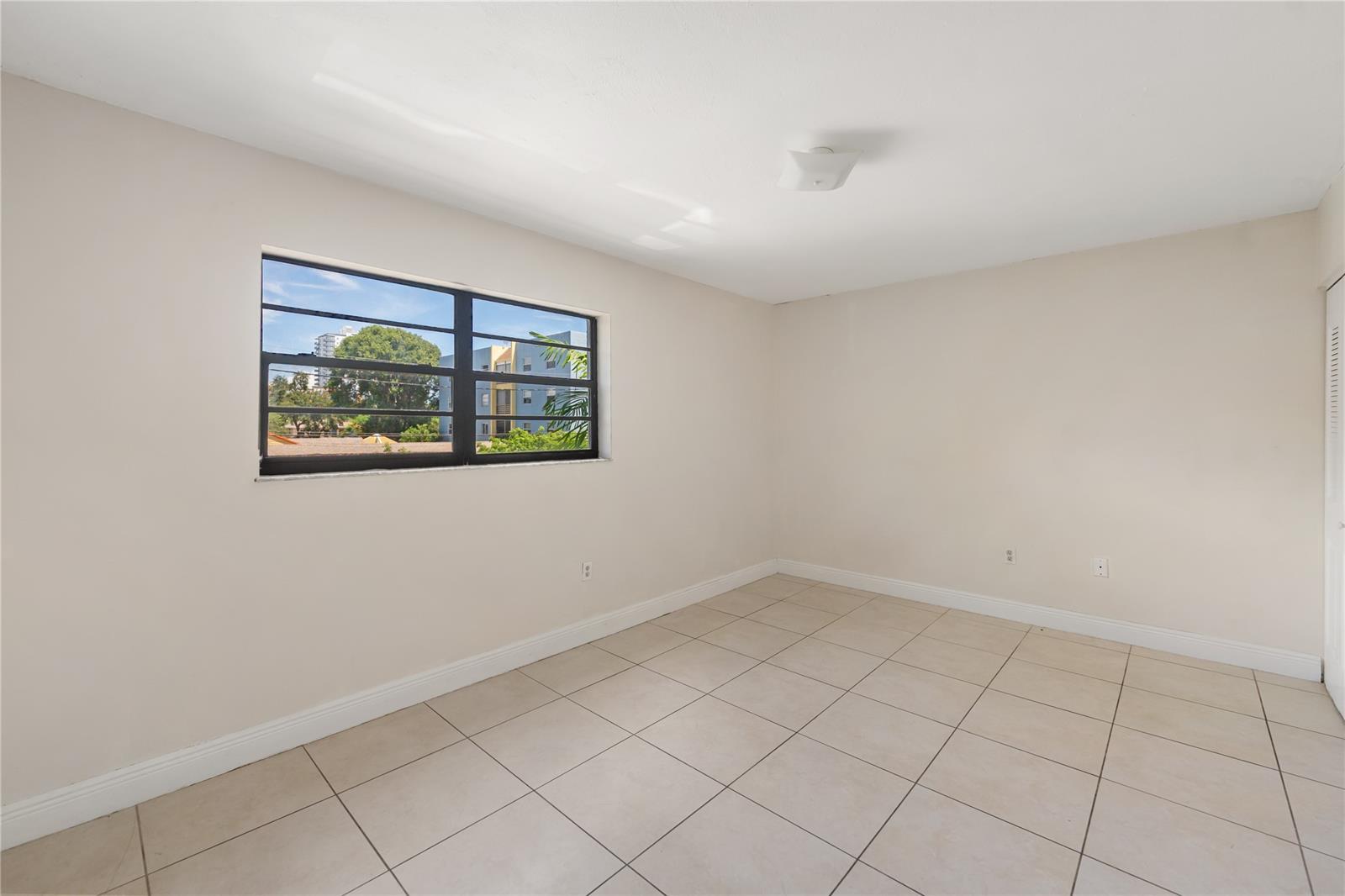 MADISON CONDO - Residential Lease