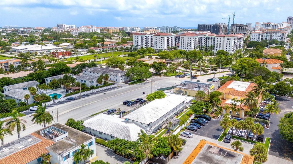 Photo of 330 W Camino Real Real, Boca Raton, FL 33432 (MLS # R11152872)