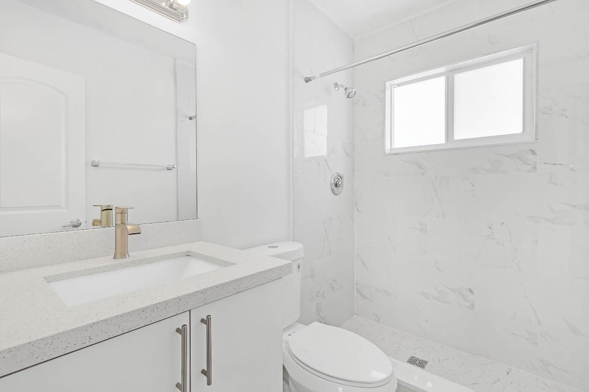 BOCA RATON SQUARE GATEWAY - Residential Lease