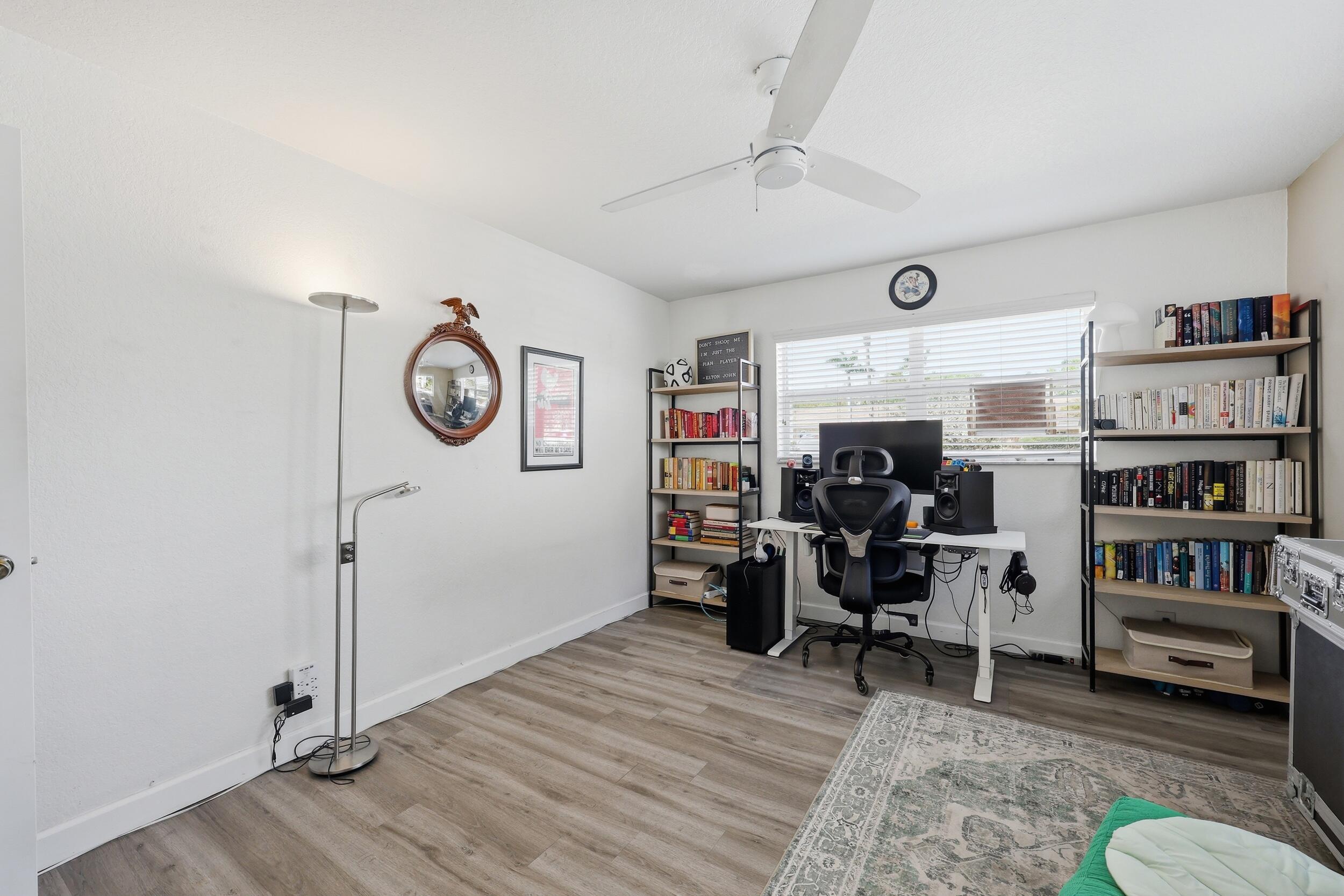 MANSON CONDO - Residential