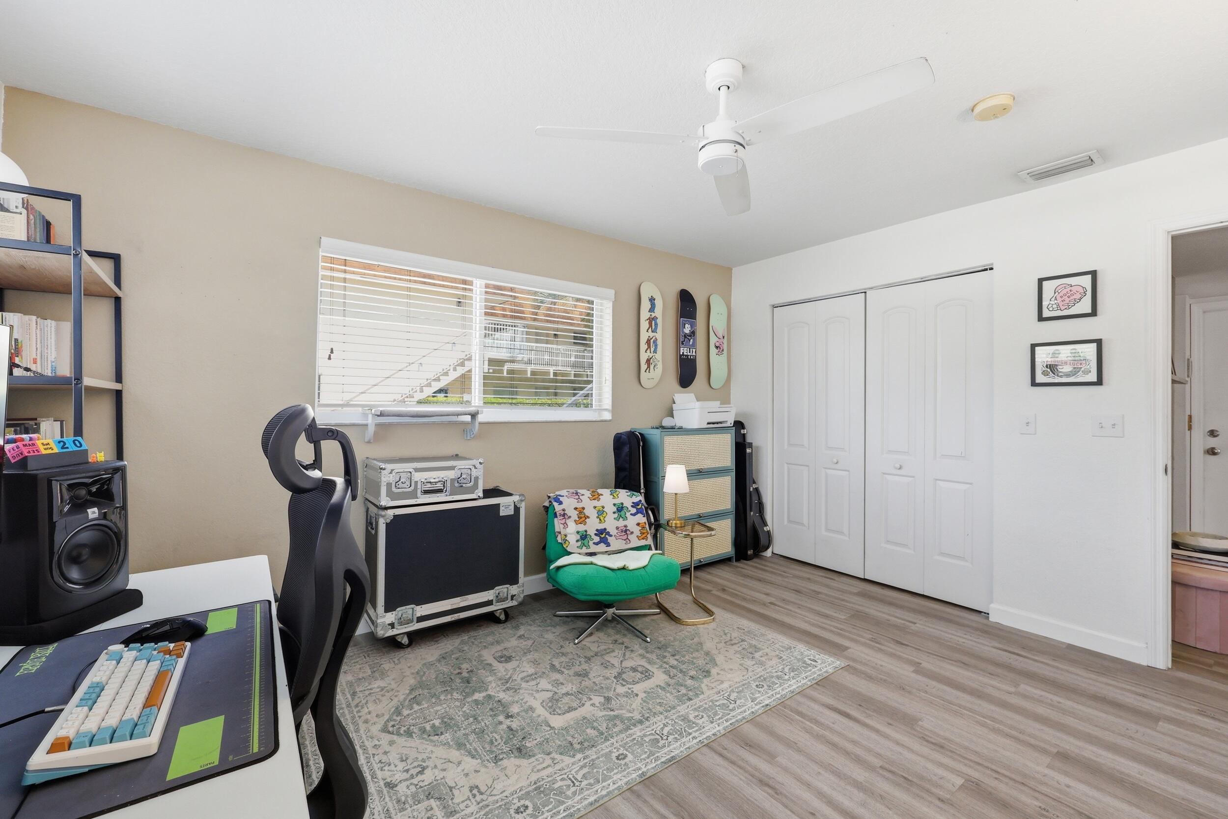 MANSON CONDO - Residential