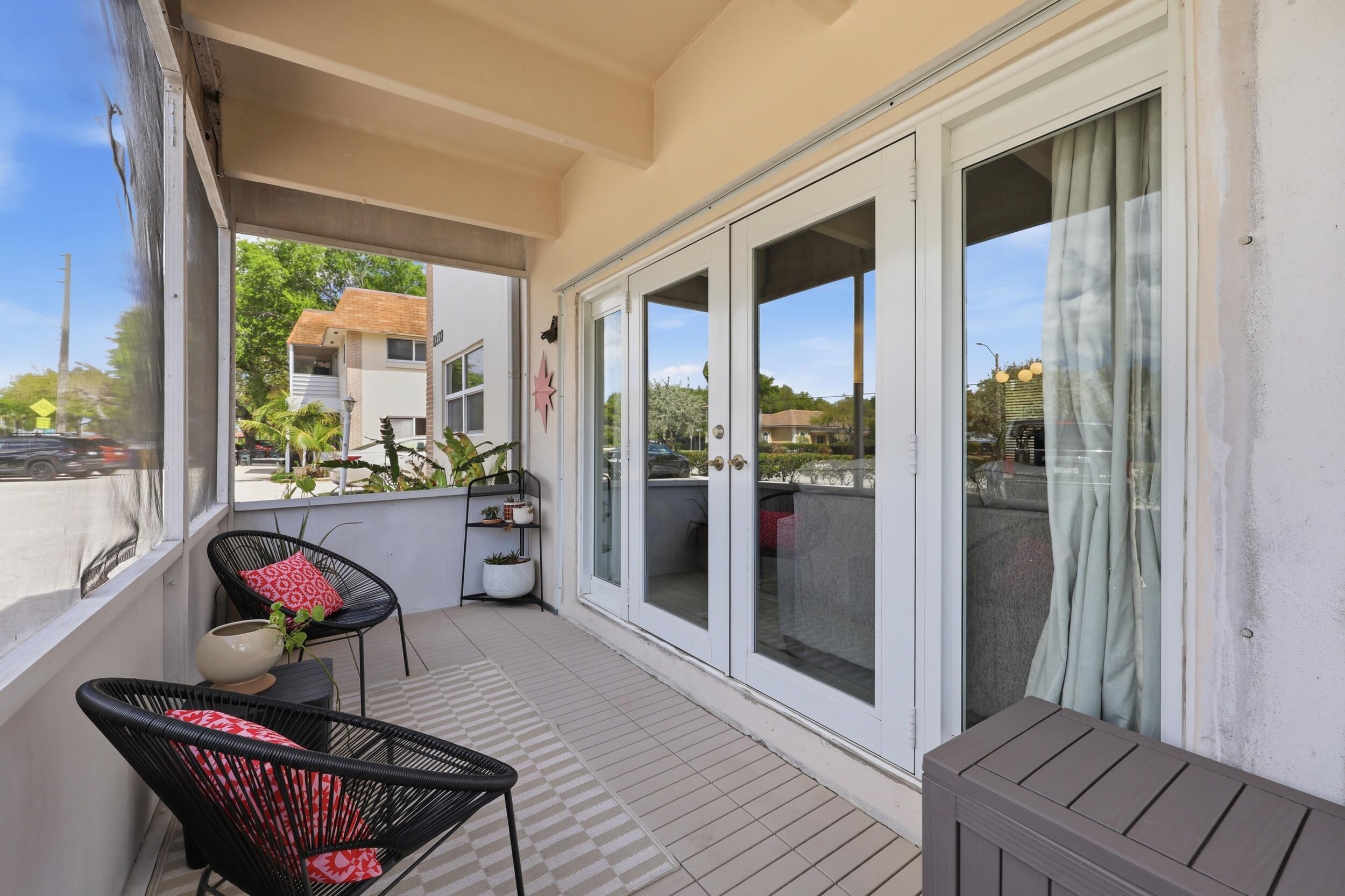 MANSON CONDO - Residential