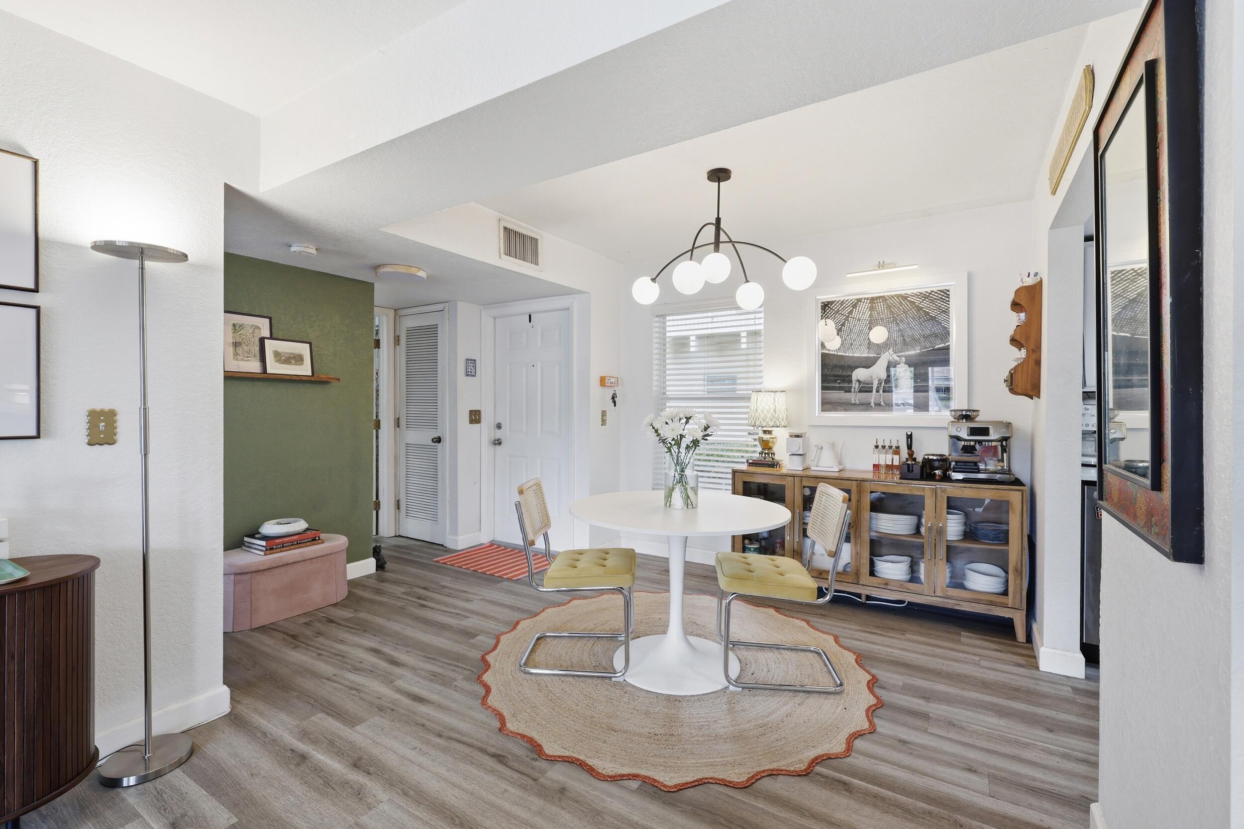 MANSON CONDO - Residential