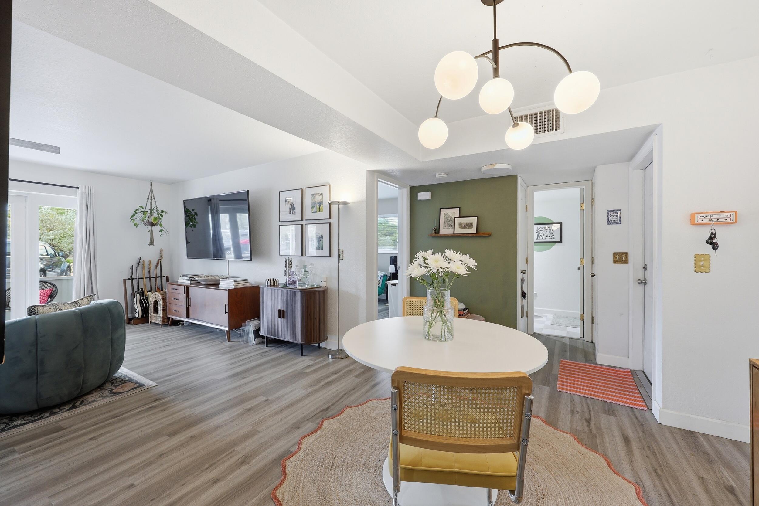 MANSON CONDO - Residential