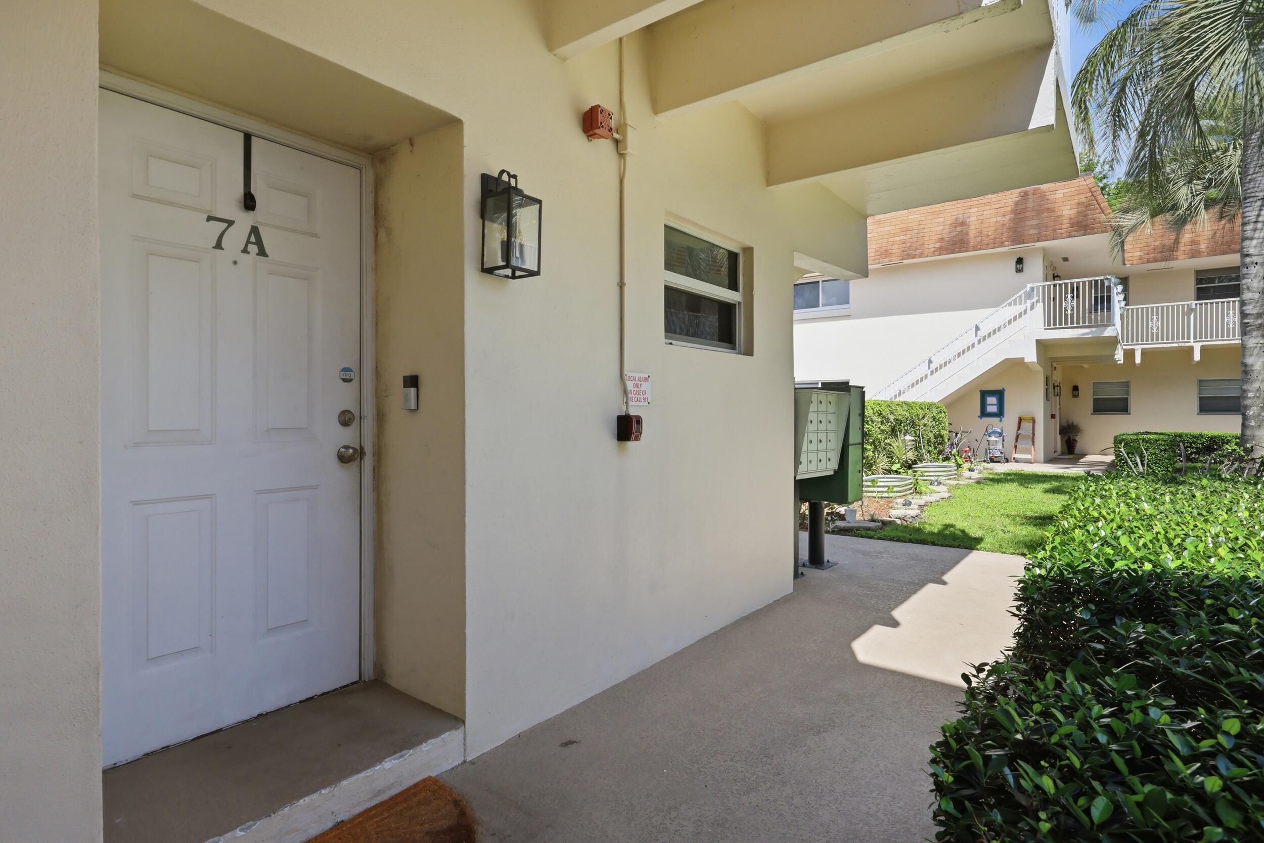 10330 N Military Trail 7a