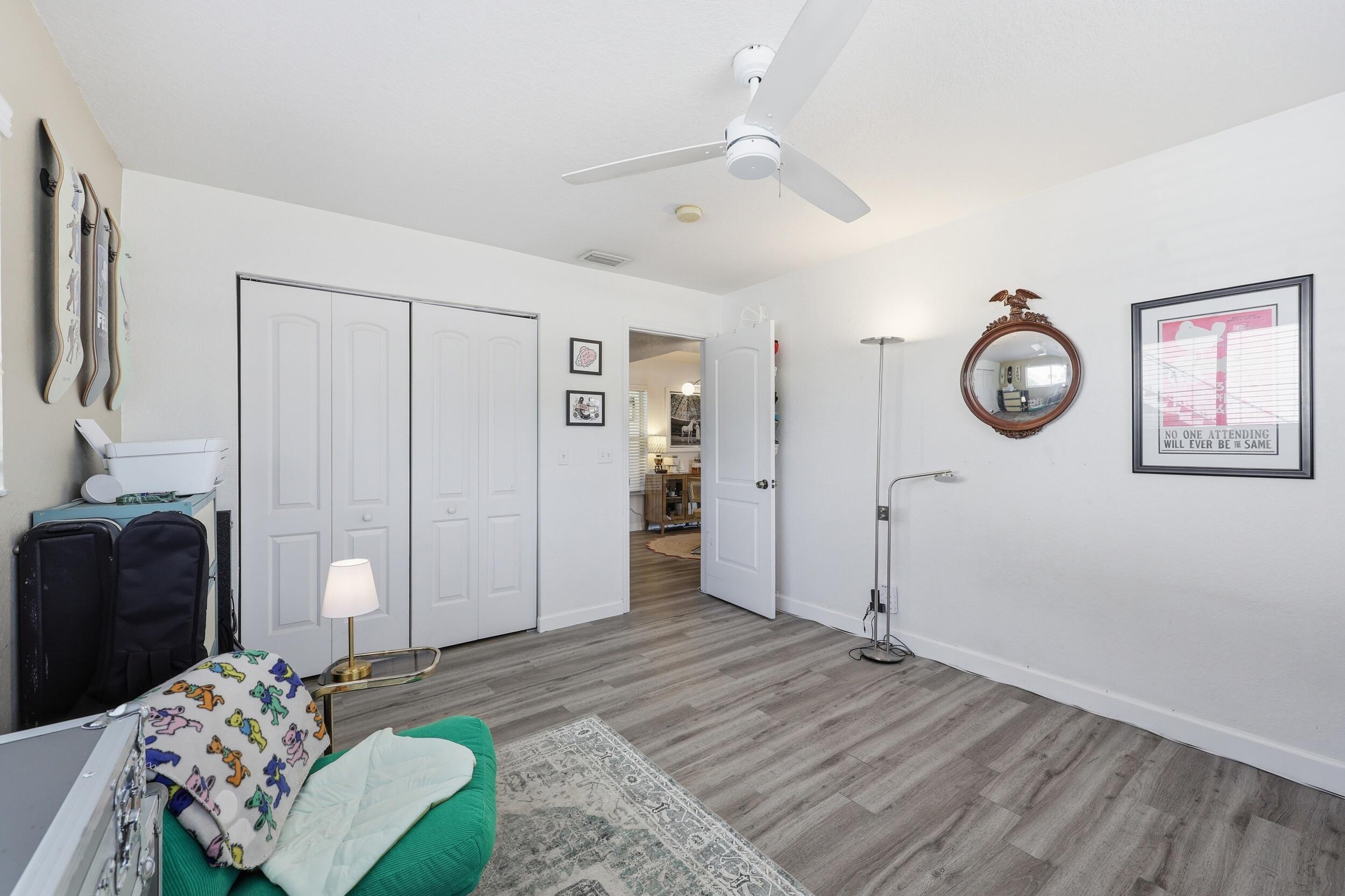 MANSON CONDO - Residential