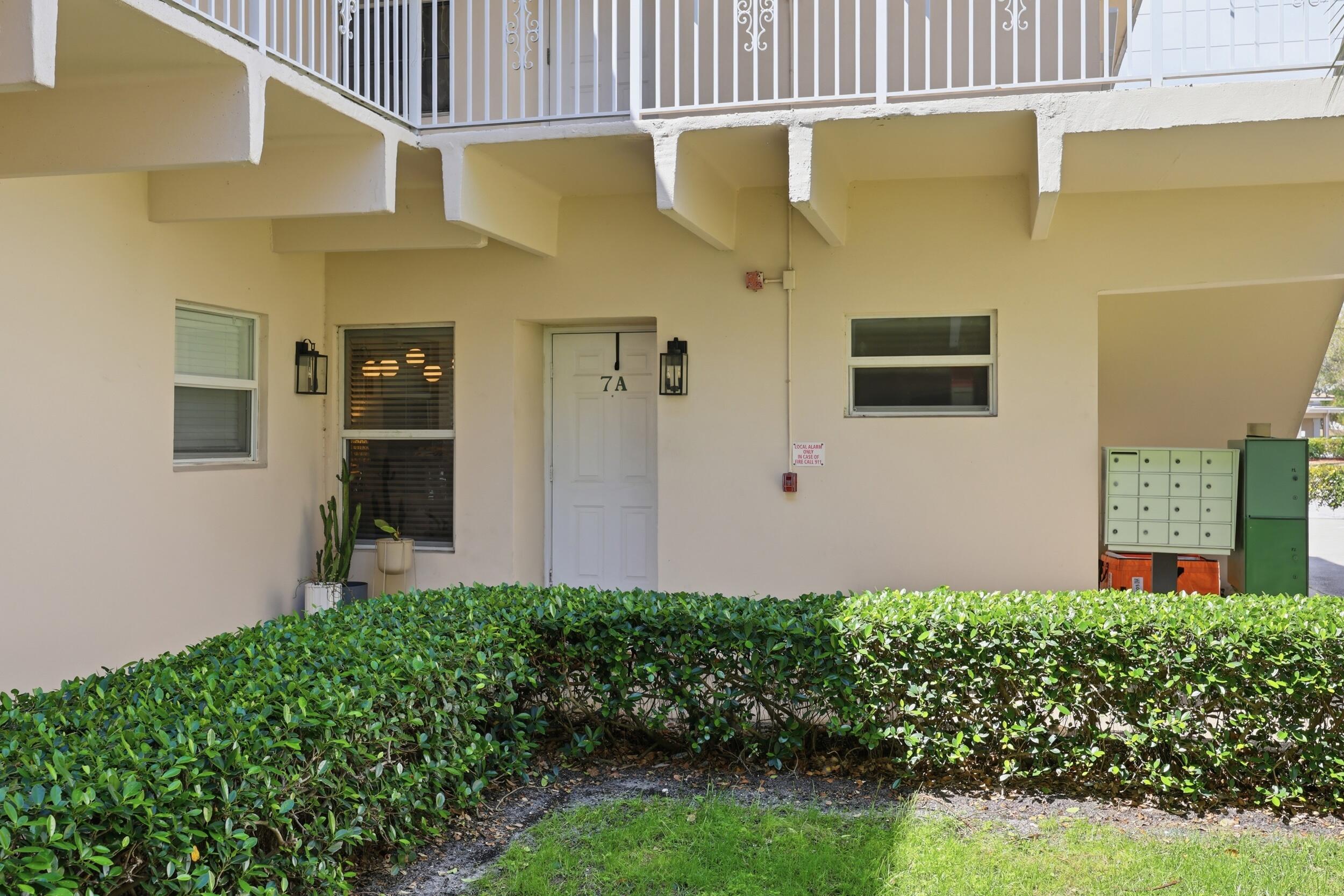 10330 N Military Trail 7a