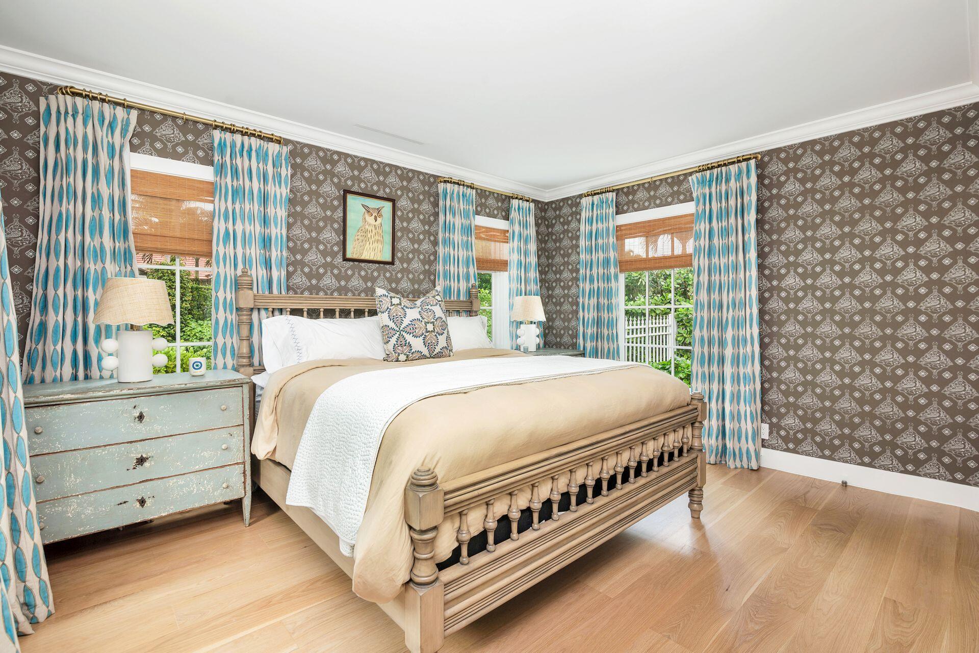 EL ENCANTO 2 - Residential Lease