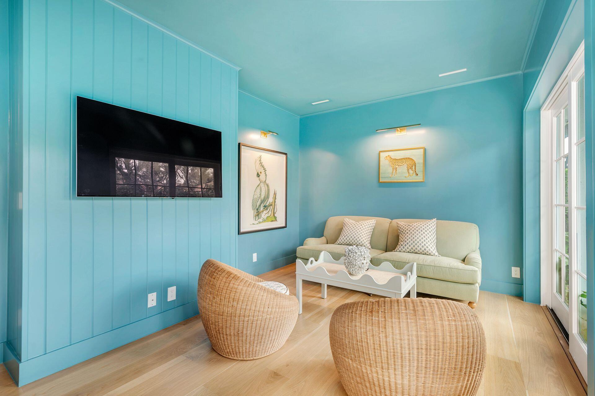 EL ENCANTO 2 - Residential Lease