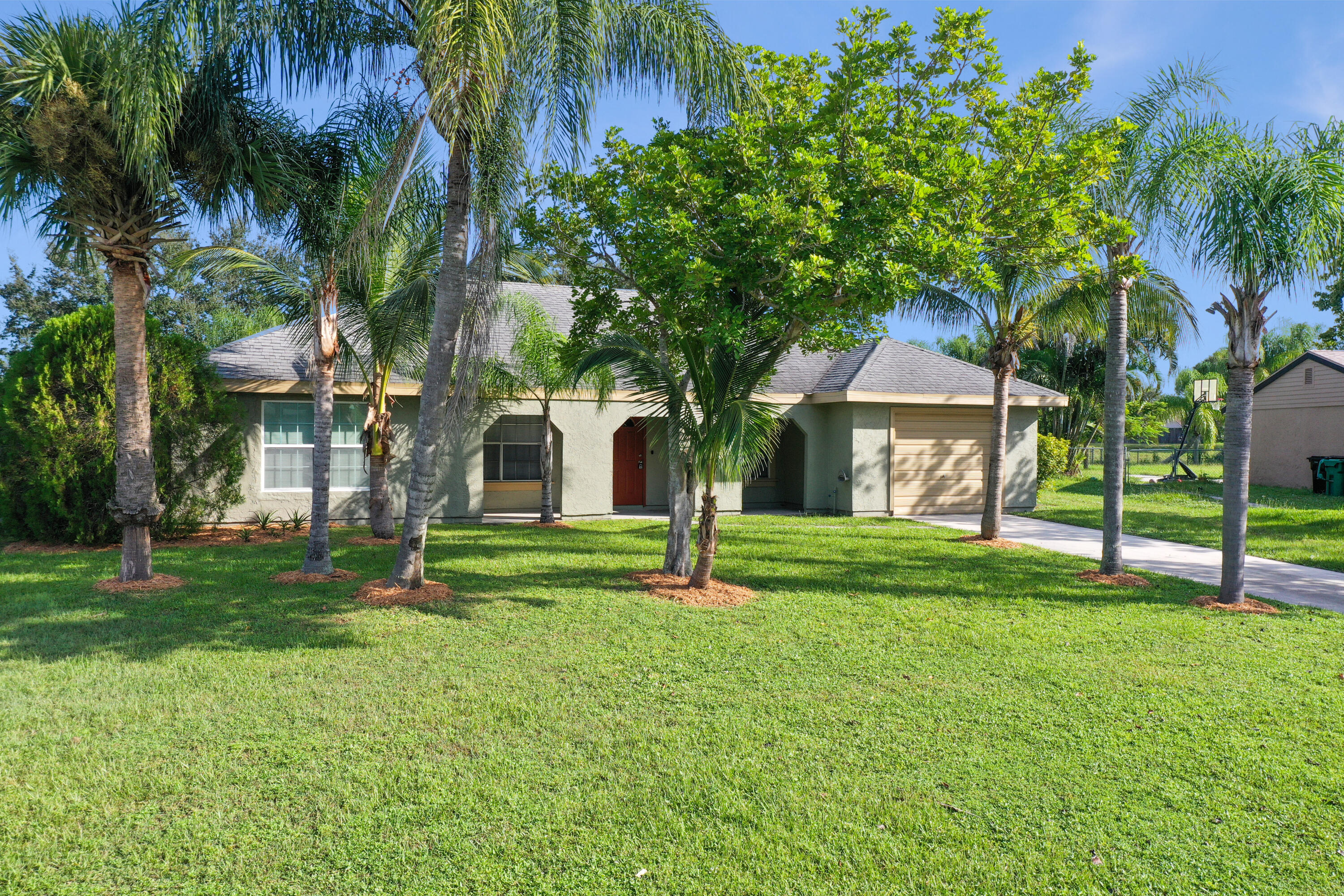 PORT ST LUCIE SECTION 42 1ST REPLAT - Residential Lease