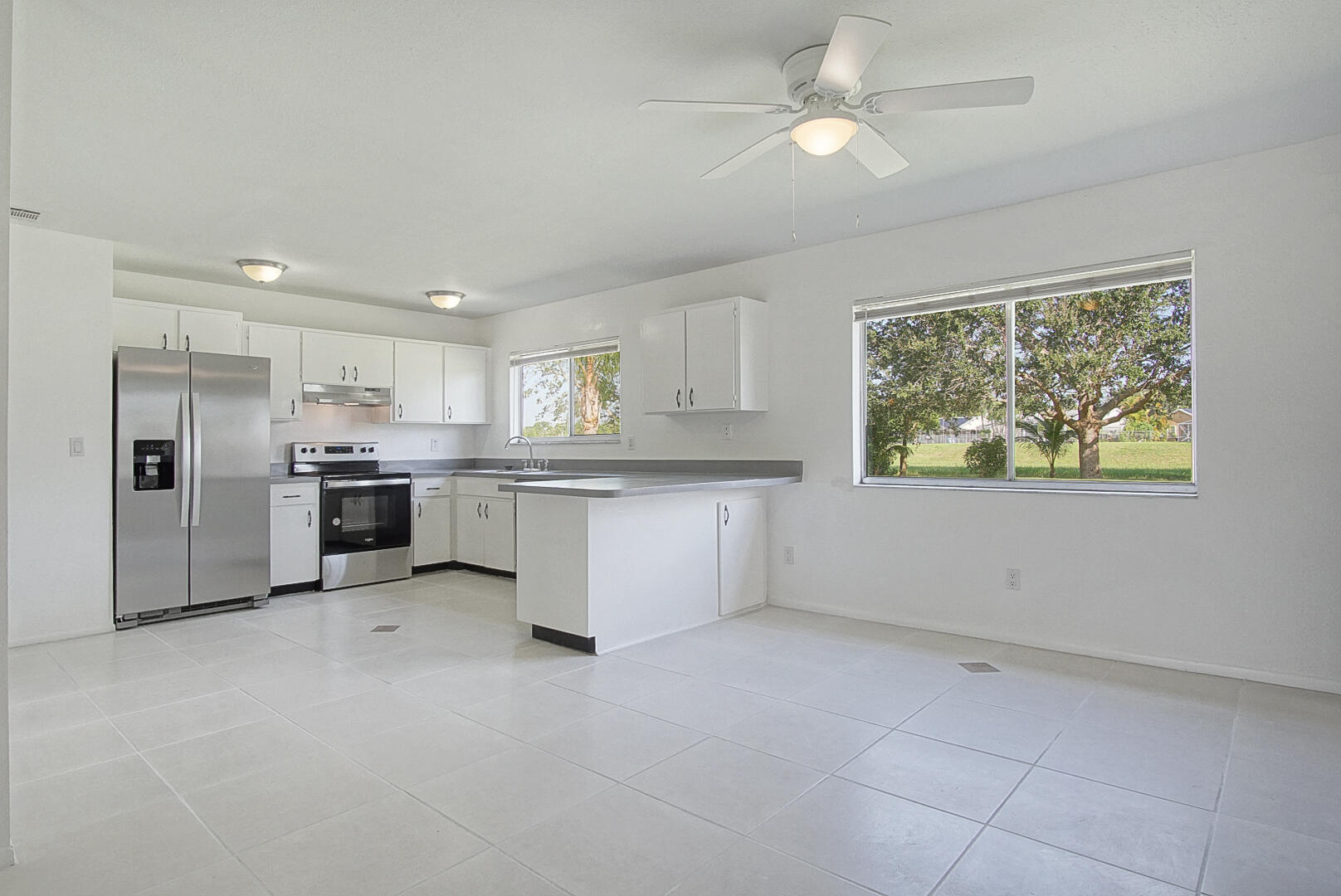 PORT ST LUCIE SECTION 42 1ST REPLAT - Residential Lease