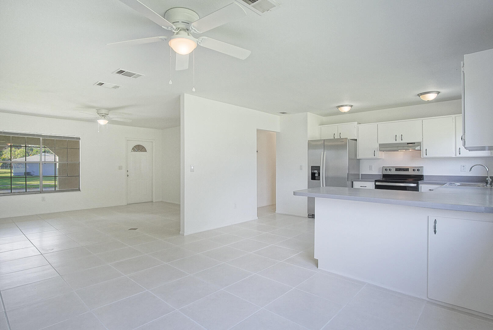 PORT ST LUCIE SECTION 42 1ST REPLAT - Residential Lease