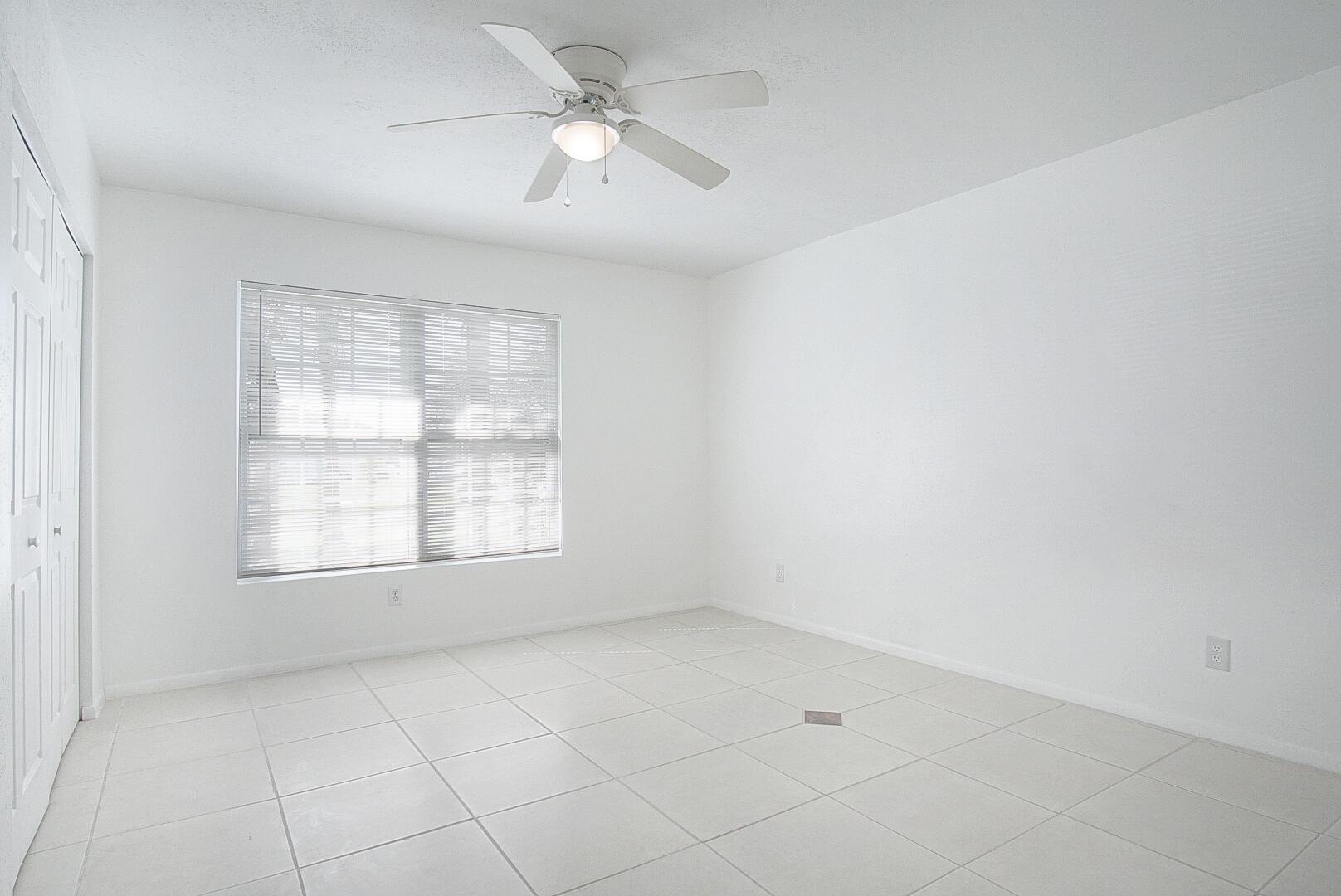 PORT ST LUCIE SECTION 42 - Residential Lease
