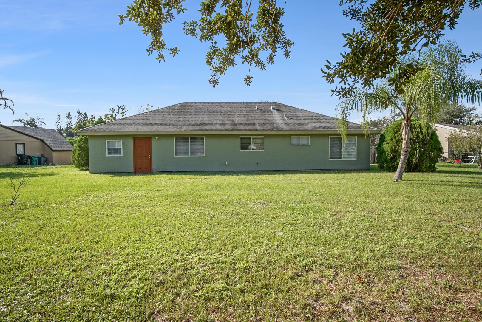 PORT ST LUCIE SECTION 42 - Residential Lease