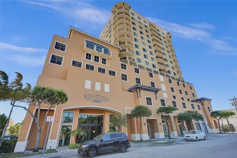 4242 NW 2nd St Unit 1414, Miami, FL MLS: F10491442