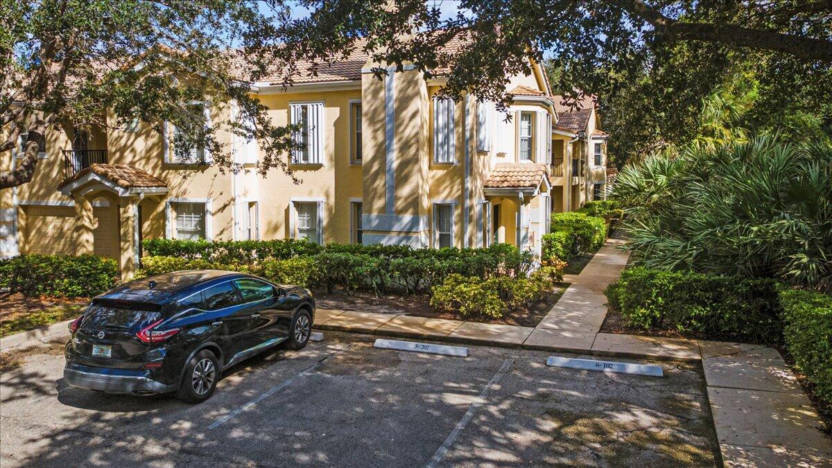 THE BELMONT II AT ST LUCI - Residential