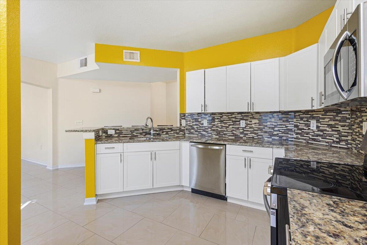 THE BELMONT II AT ST LUCI - Residential