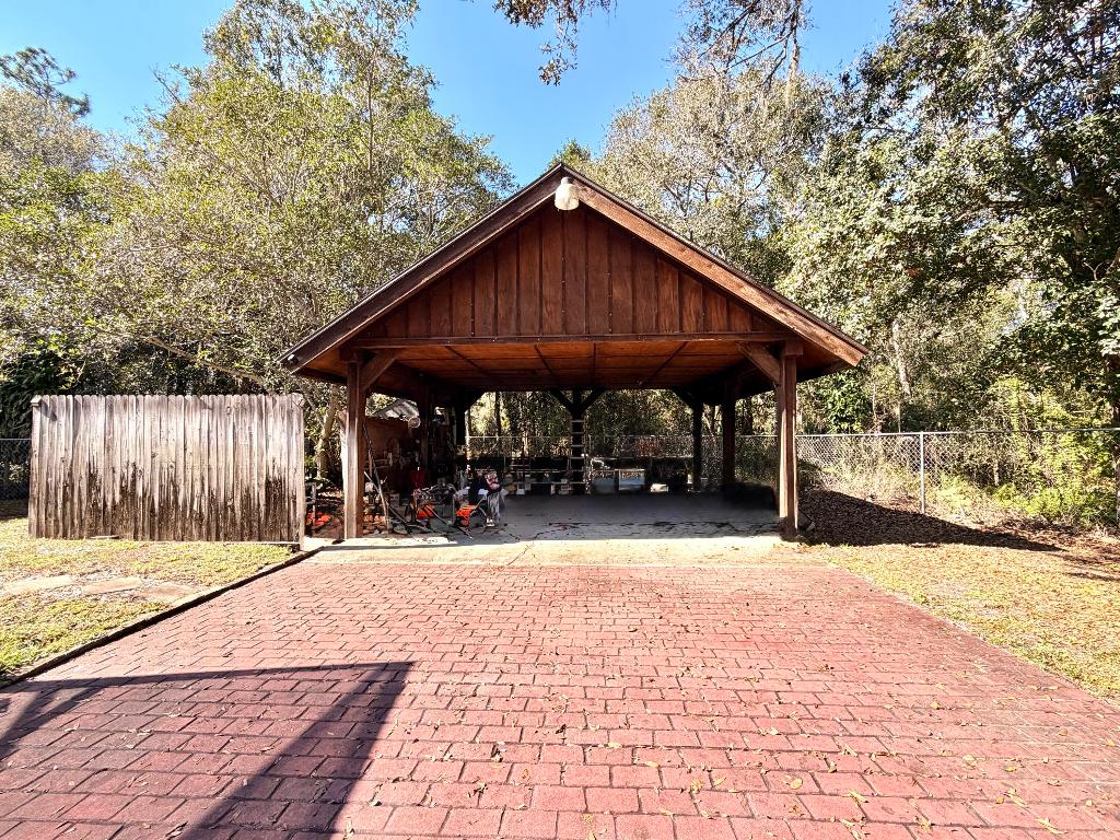 BET-HER ACRES - Residential