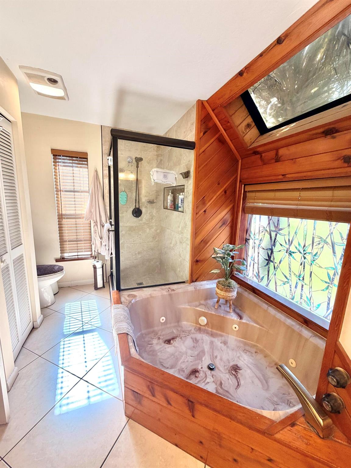 BET-HER ACRES - Residential