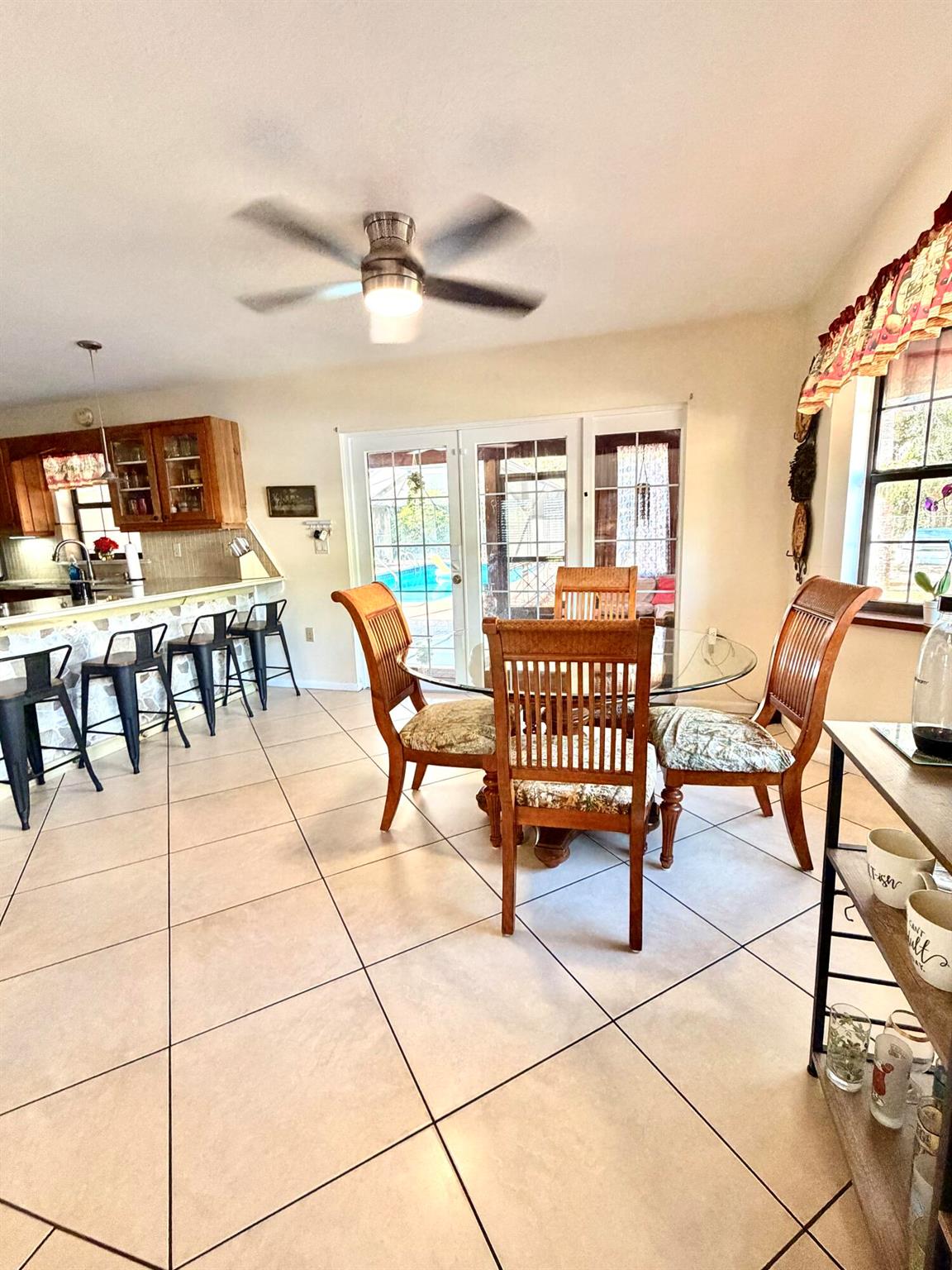 BET-HER ACRES - Residential