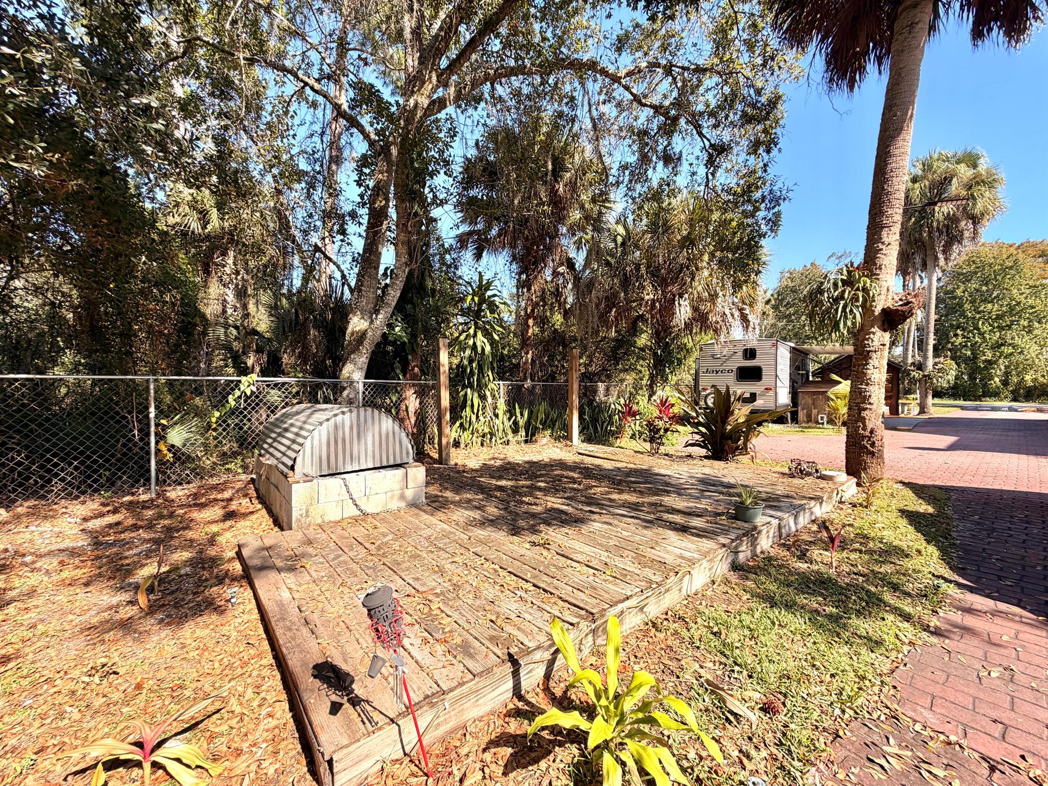 BET-HER ACRES - Residential