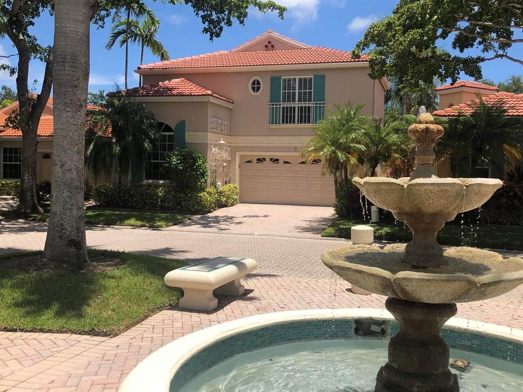 Photo of 5 Via Aurelia, Palm Beach Gardens, FL 33418 (MLS # R10732055)