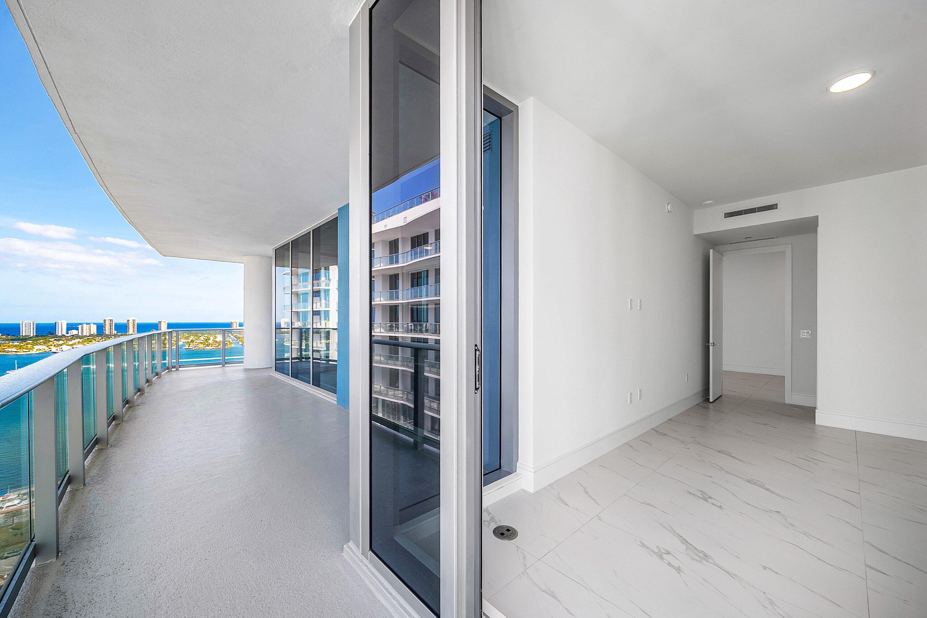 Nautilus 220 Condominium - Residential