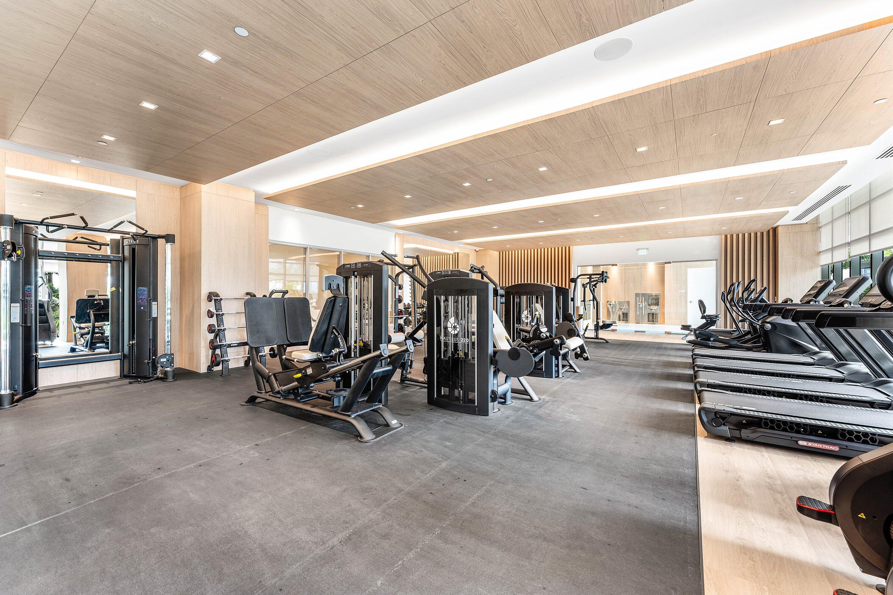 Nautilus 220 Condominium - Residential