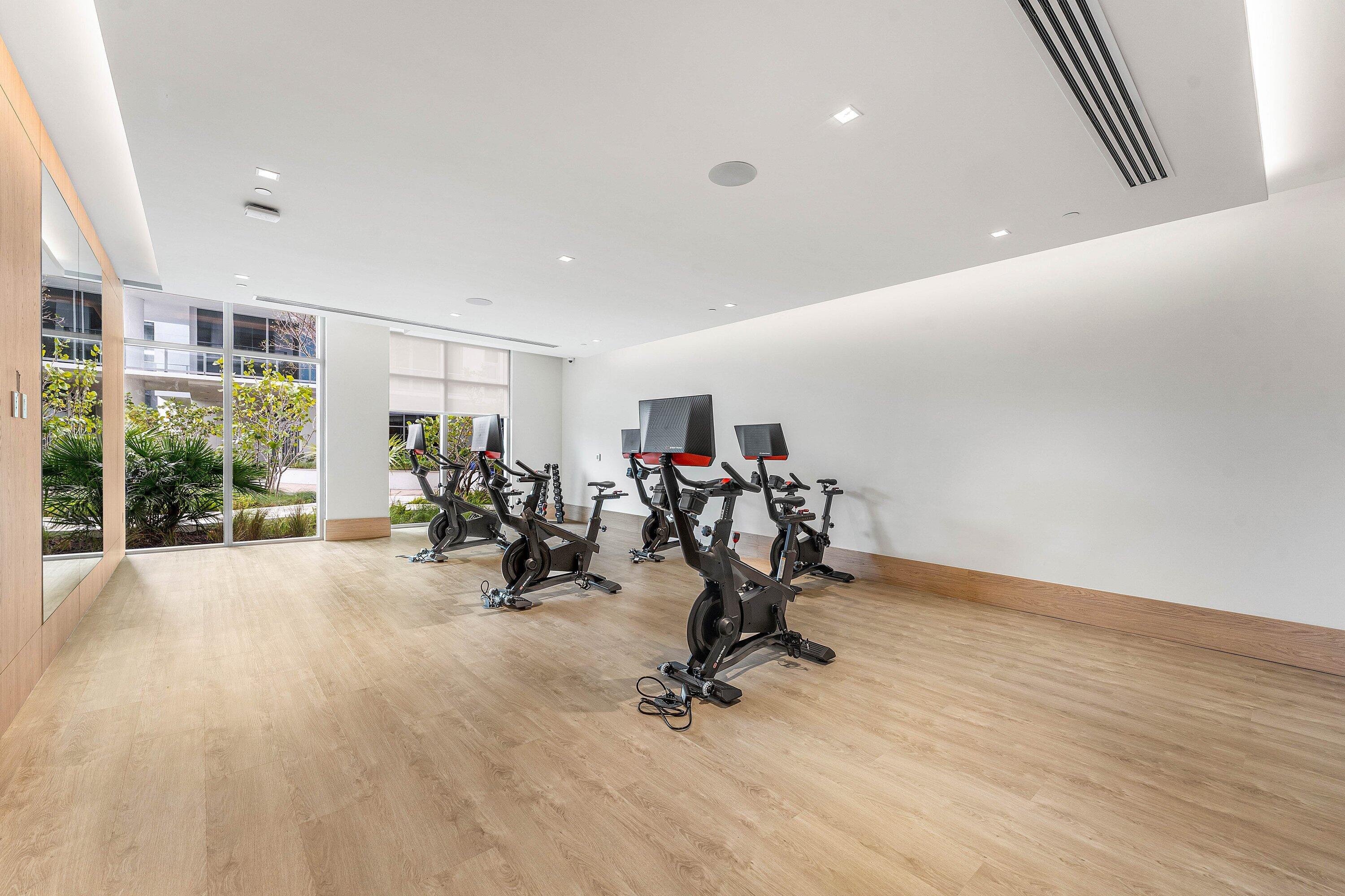 Nautilus 220 Condominium - Residential