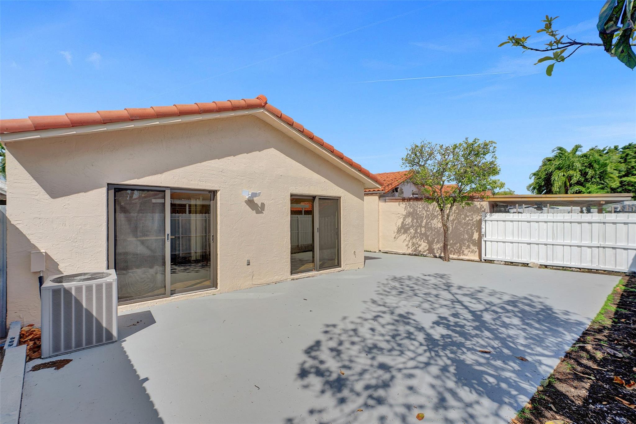 El Prado By The Lake - Residential Lease