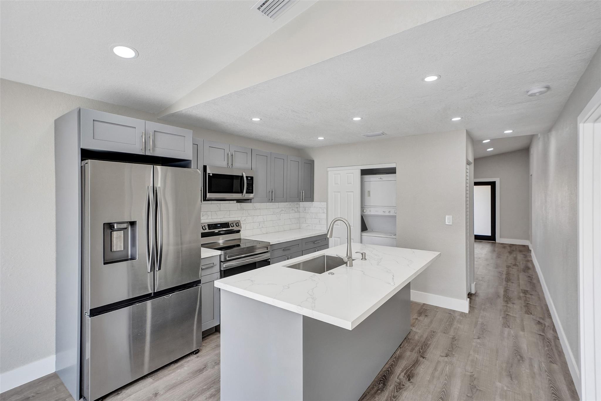 El Prado By The Lake - Residential Lease