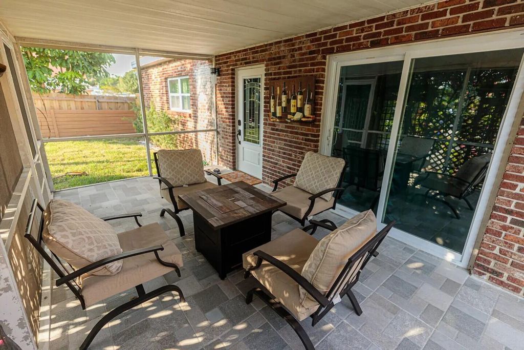 Photo of 3810 Wall Street, Boynton Beach, FL 33483 (MLS # R10971735)