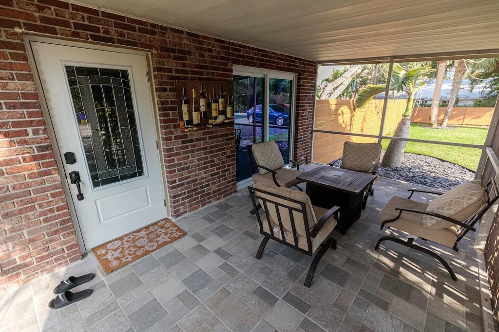 Photo of 3810 Wall Street, Boynton Beach, FL 33483 (MLS # R10971735)