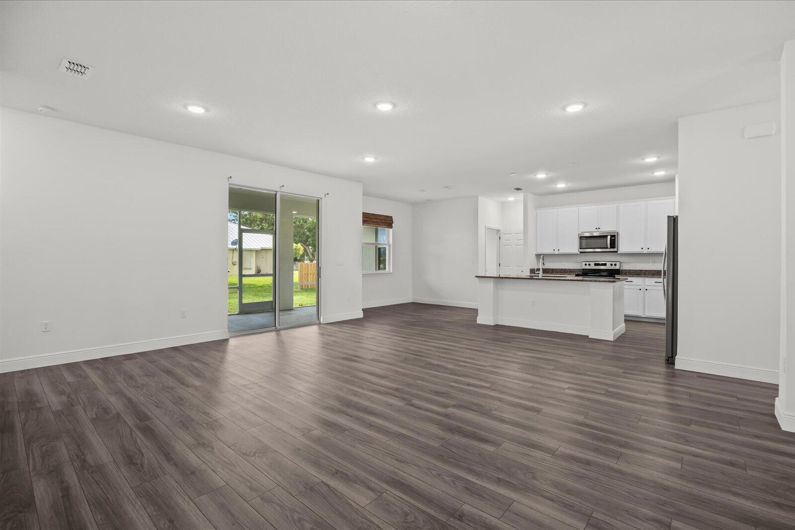 SOUTH PORT ST LUCIE UNIT 4 - Residential