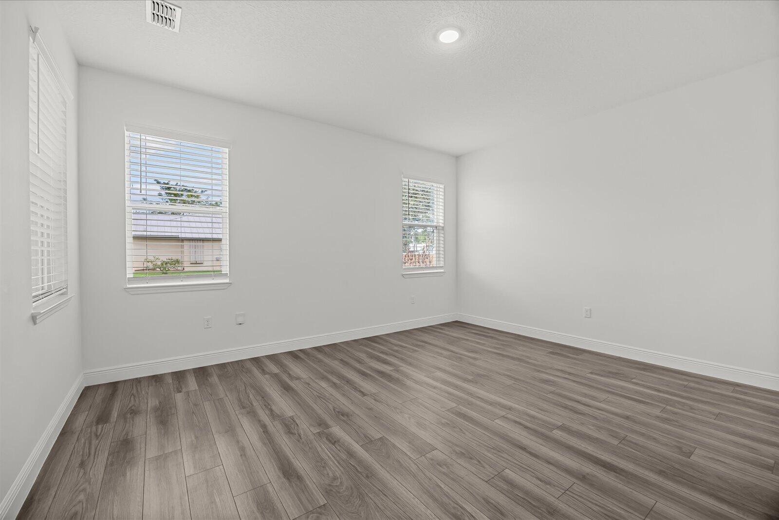 SOUTH PORT ST LUCIE UNIT 4 - Residential