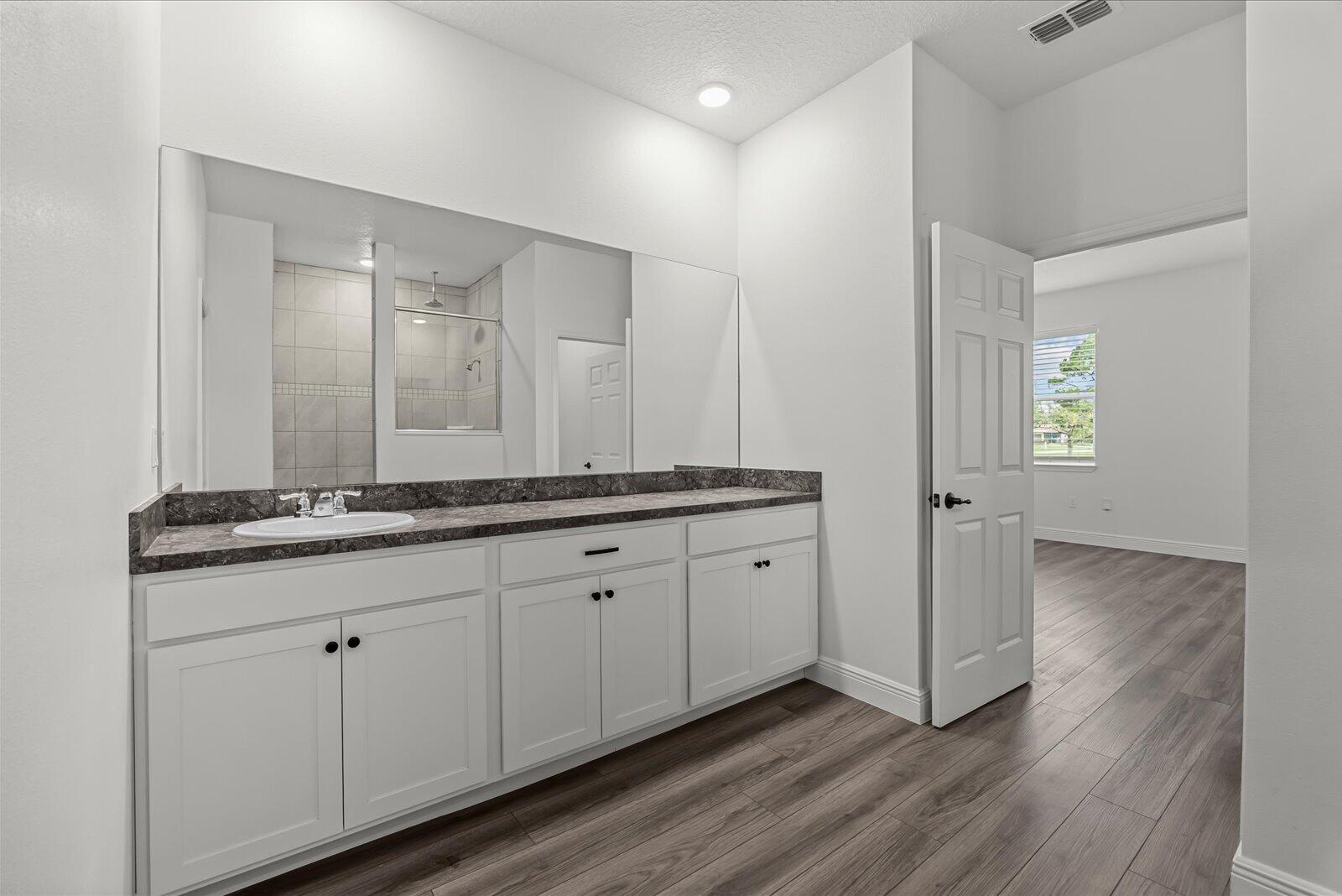 SOUTH PORT ST LUCIE UNIT 4 - Residential
