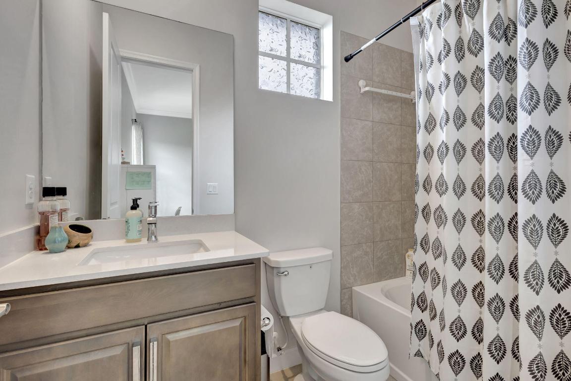 ARDEN PUD POD E SOUTH - Residential Lease