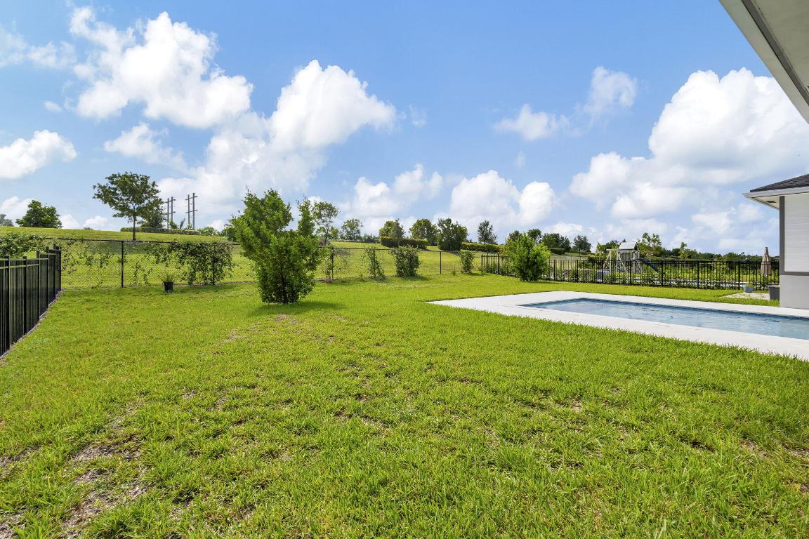 ARDEN PUD POD E SOUTH - Residential Lease