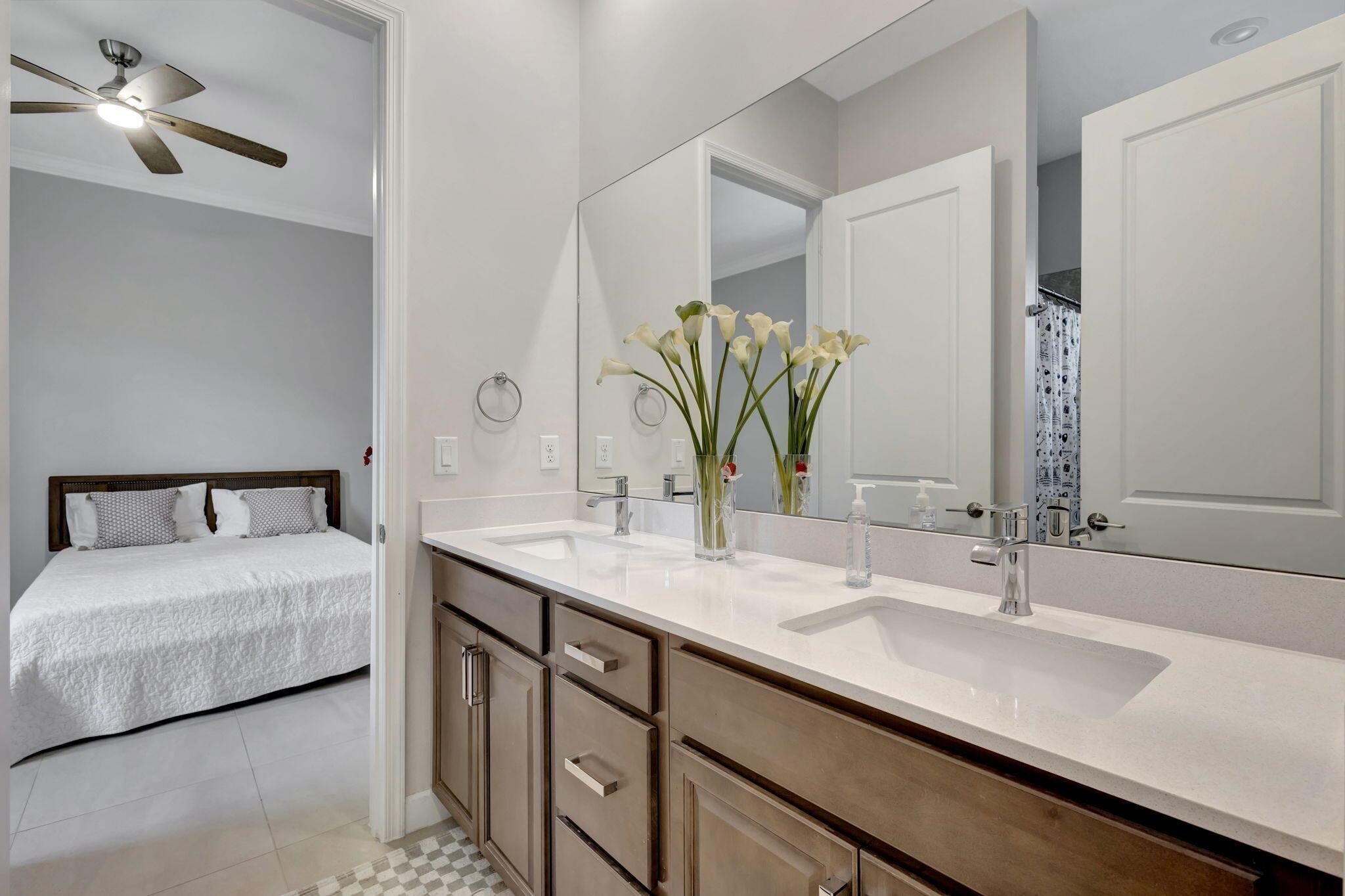 ARDEN PUD POD E SOUTH - Residential Lease