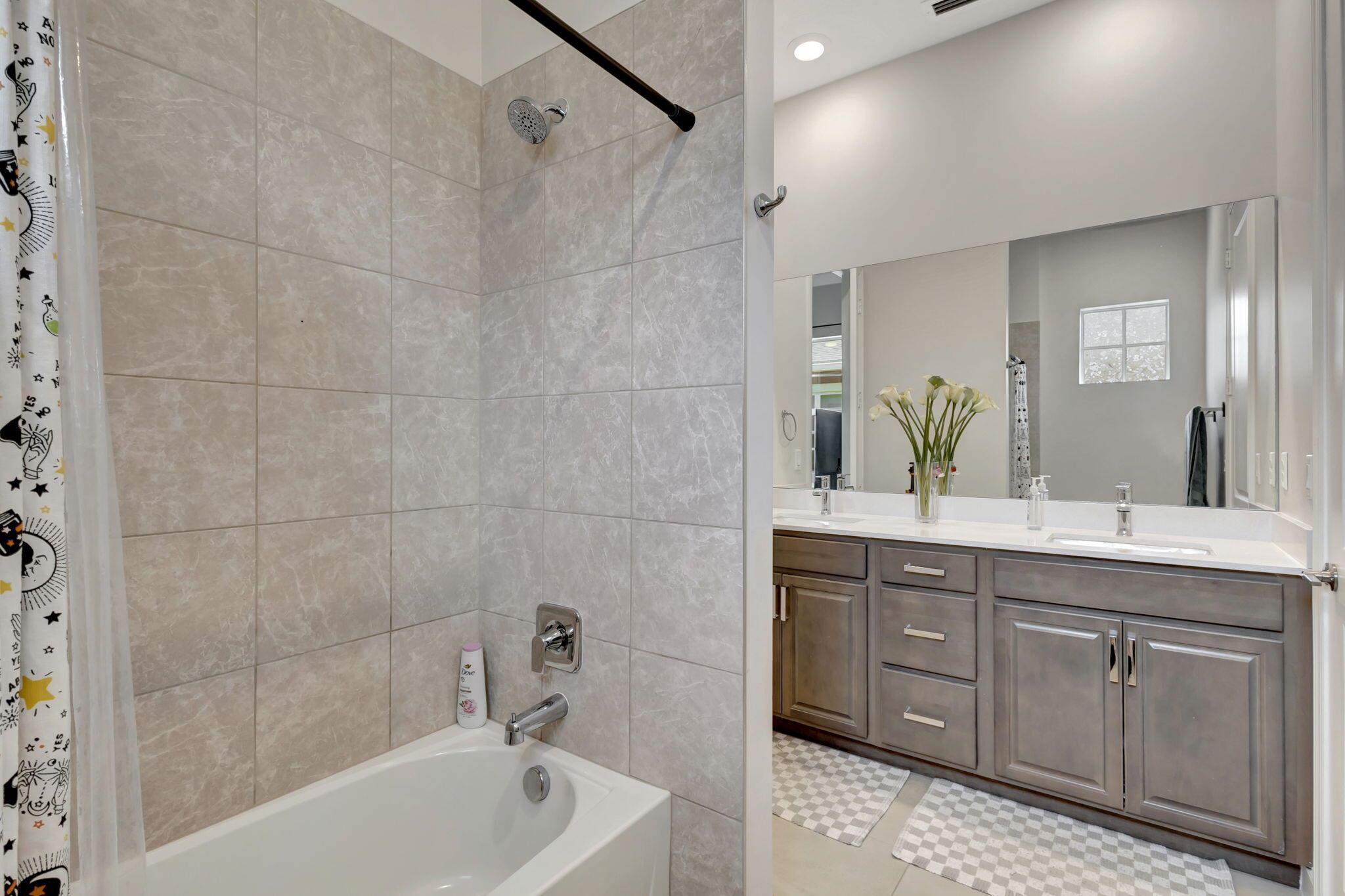 ARDEN PUD POD E SOUTH - Residential Lease