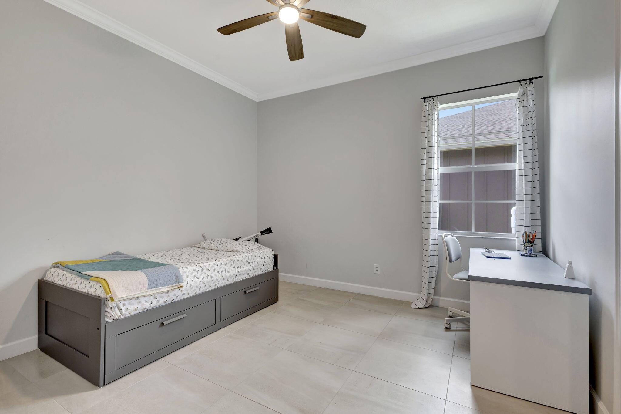 ARDEN PUD POD E SOUTH - Residential Lease
