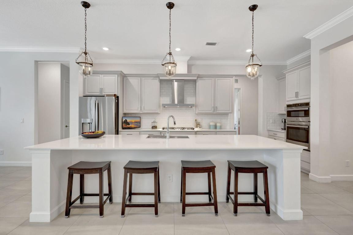 ARDEN PUD POD E SOUTH - Residential Lease