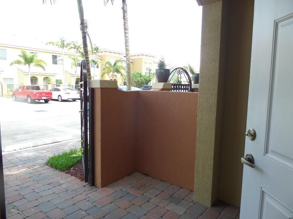 Photo of 146 Monterey Bay Drive, Boynton Beach, FL 33426 (MLS # R11047797)