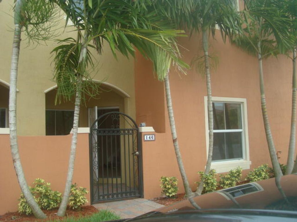 Photo of 146 Monterey Bay Drive, Boynton Beach, FL 33426 (MLS # R11047797)