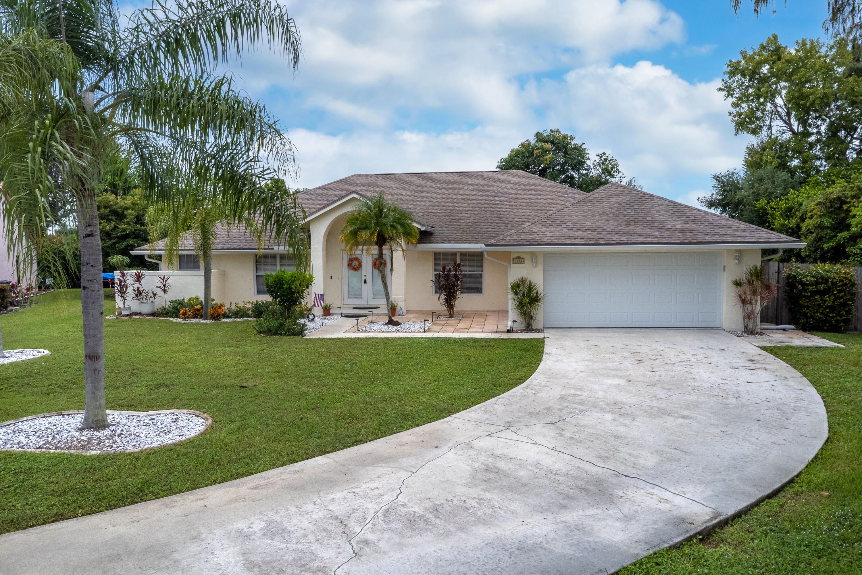 1447 Spanish Oak Way