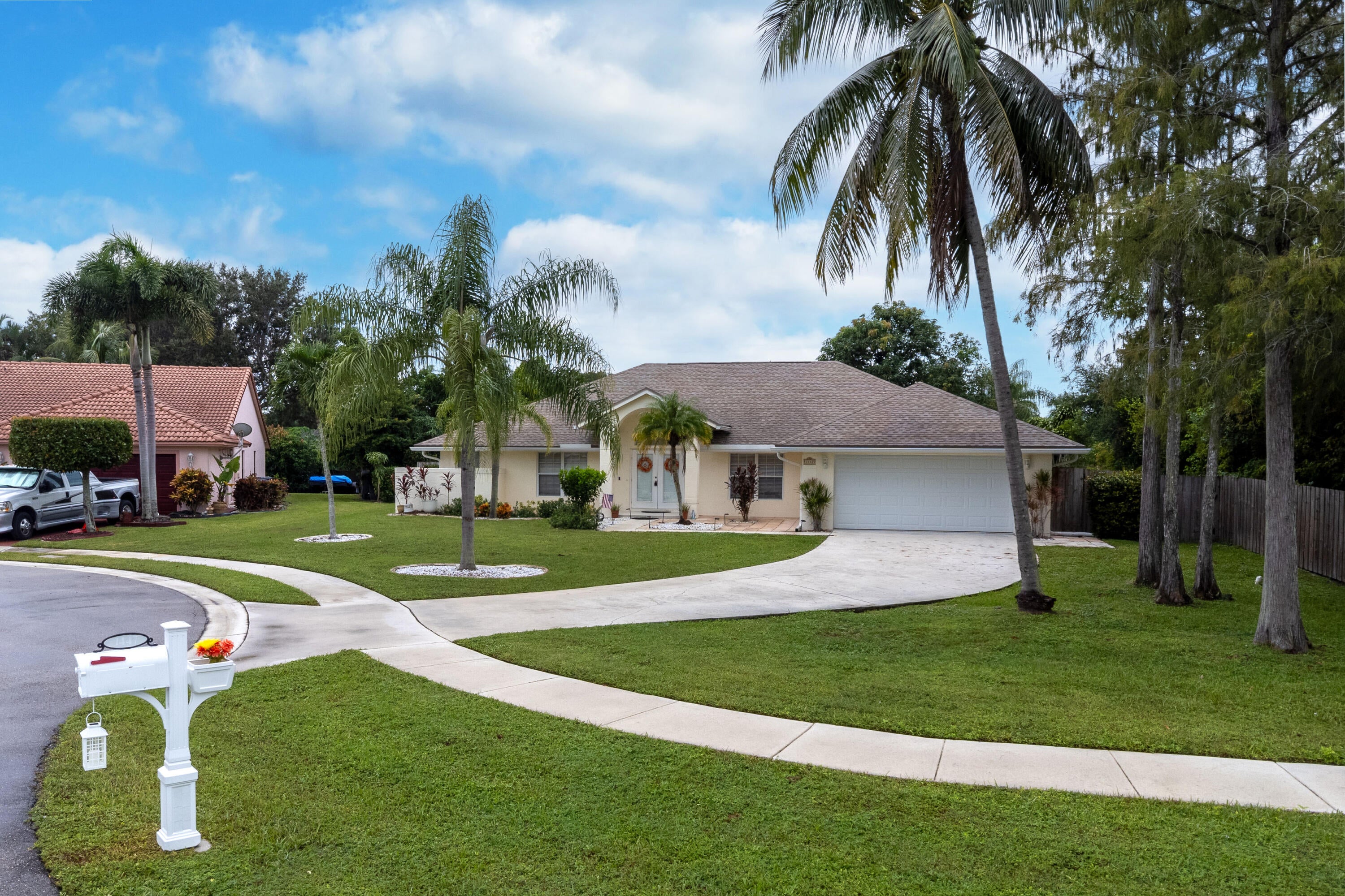 1447 Spanish Oak Way