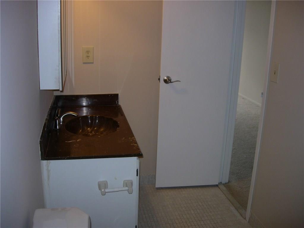 Oceanview Park Condo - Residential Lease